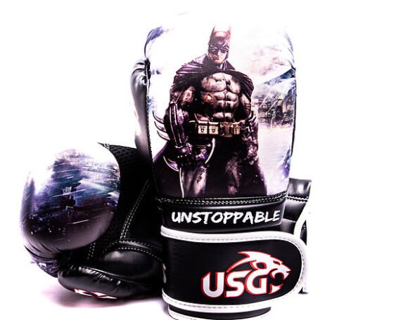 USG Kids Batman Superhero 6oz gloves